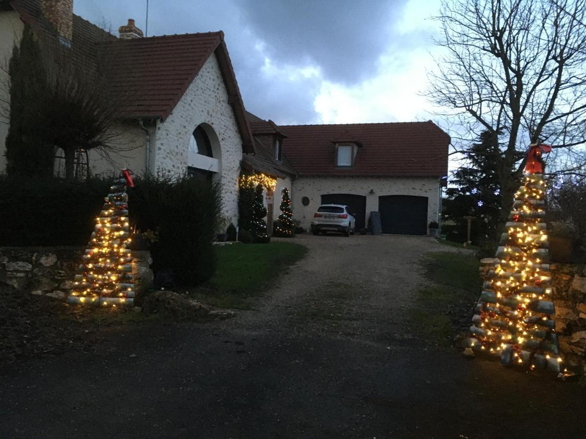 Hotel Les Rougemonts Eucalyptus à Champguyon Extérieur photo