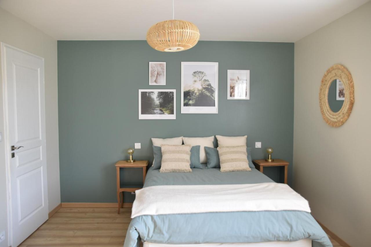 Hotel Les Rougemonts Eucalyptus à Champguyon Extérieur photo
